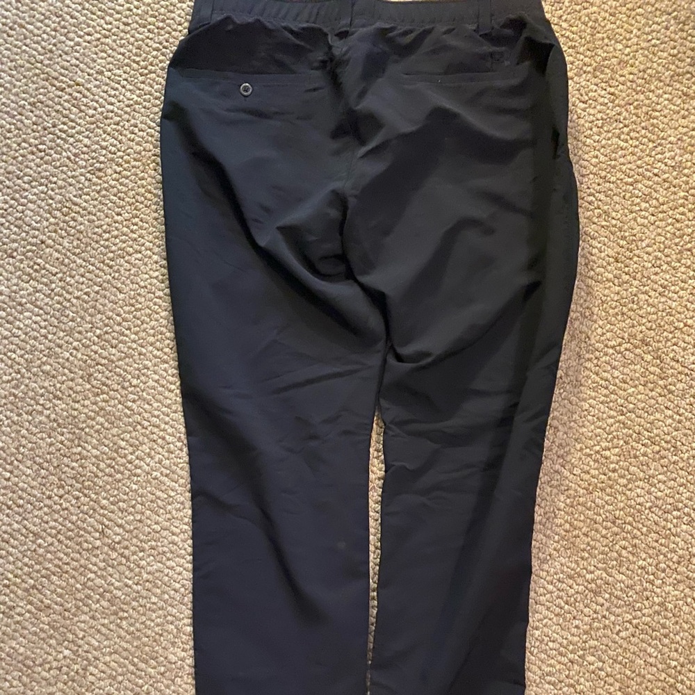 Mens 36/34 under armour golf pants
